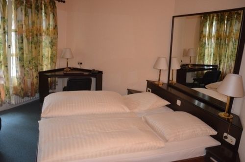 Hotel Am Theater Σβέτζινγκεν Εξωτερικό φωτογραφία